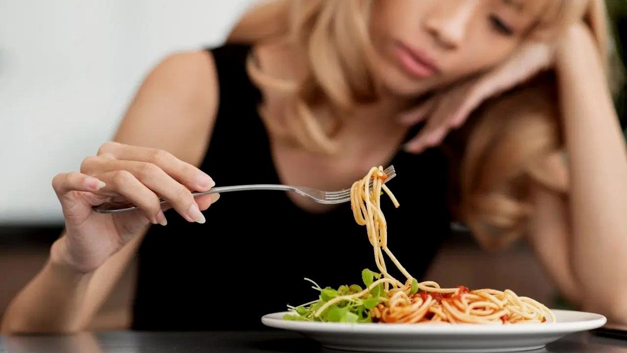 کنترل گرسنگی ذهنی و صدای غذا - PersRail
