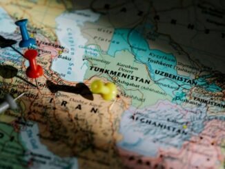 ایران بهانه، مبارزه جهانی - PersRail